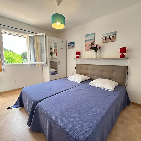 Jolie Maison De Climatisee, Wifi, 2 Terrasse Parking Privatif Plein Sud Dans Securisee Avec Piscine Commune 800 M De La Lrcs138 *
